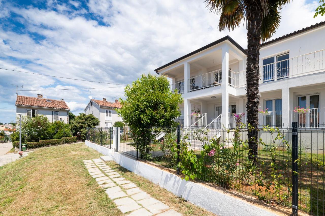 Pribetic Apartments Poreč Eksteriør billede