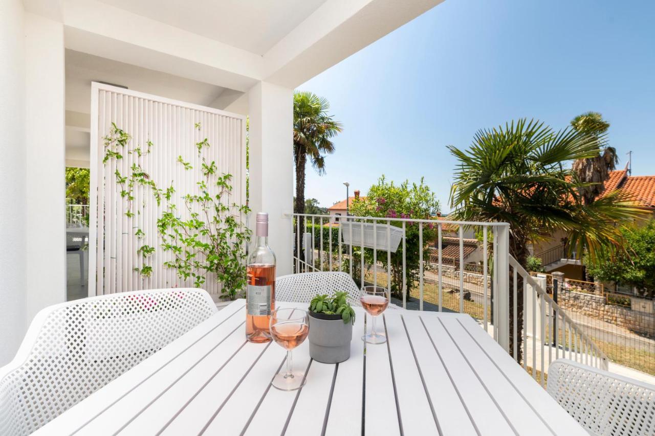 Pribetic Apartments Poreč Eksteriør billede
